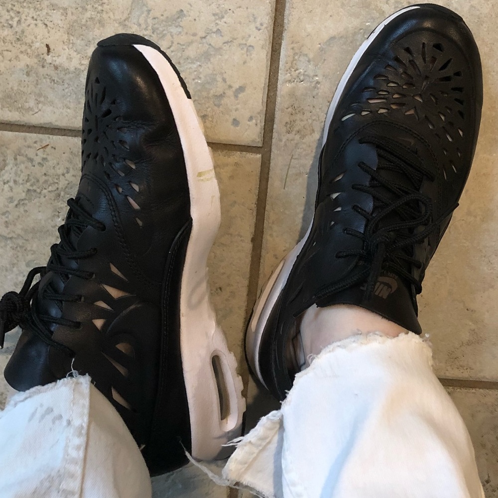 black nike air max thea joli size 8.5